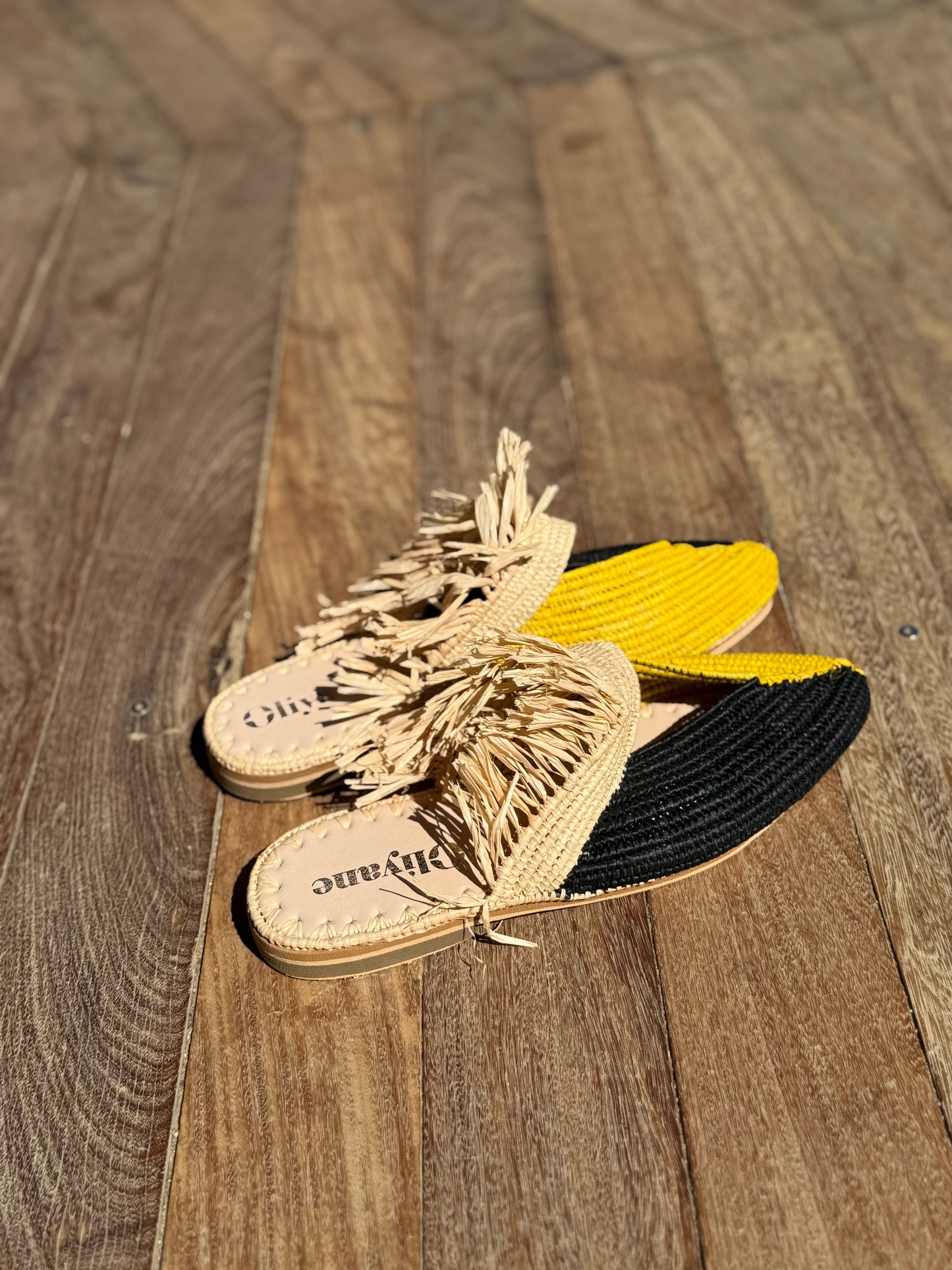 Sandals Sahara with fringes