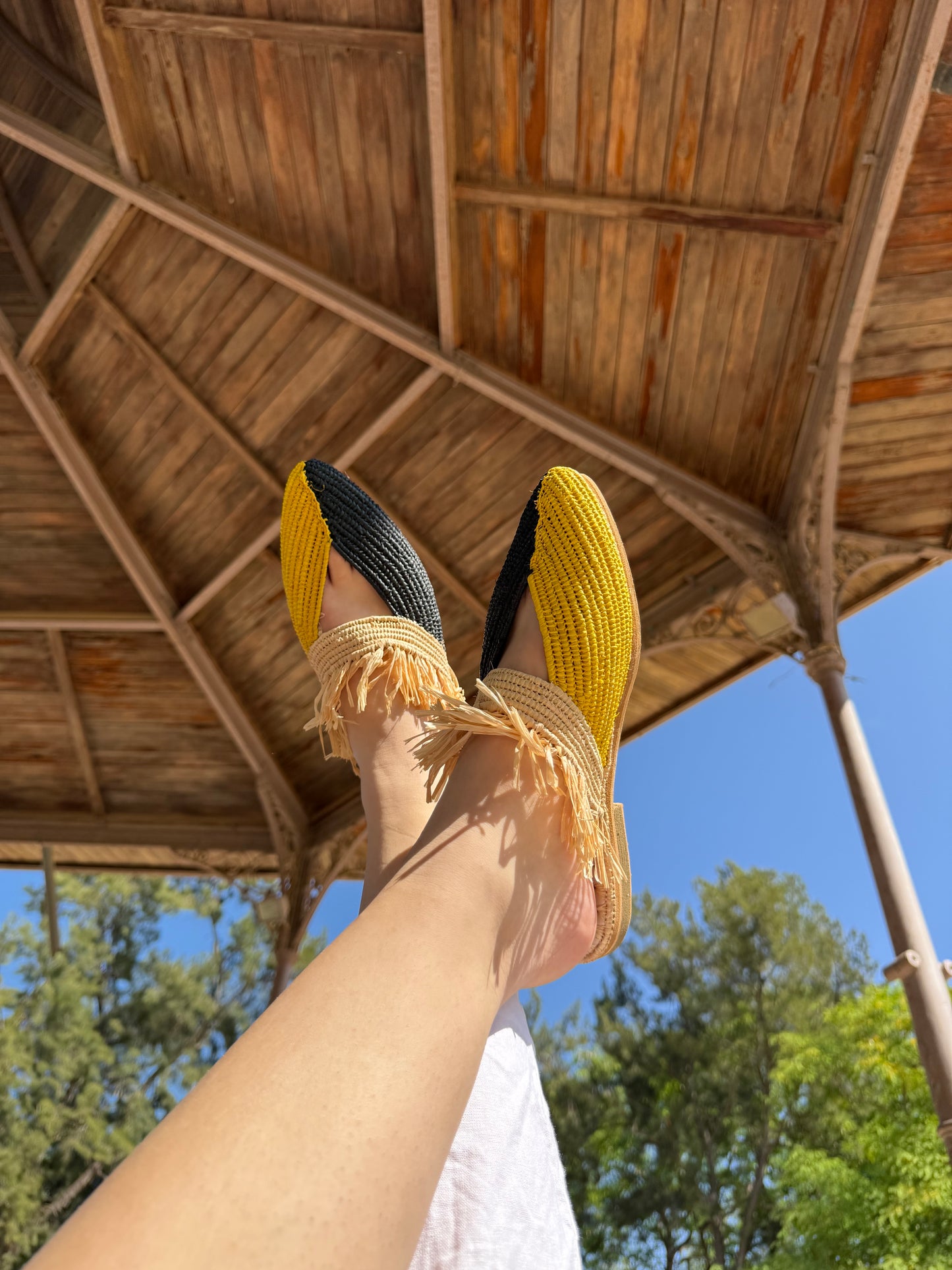 Sandals Sahara with fringes